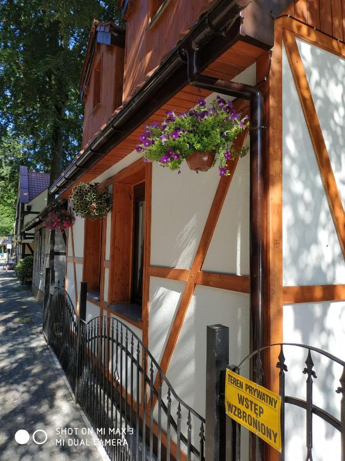 Chatka U Radka Ustka Exterior foto